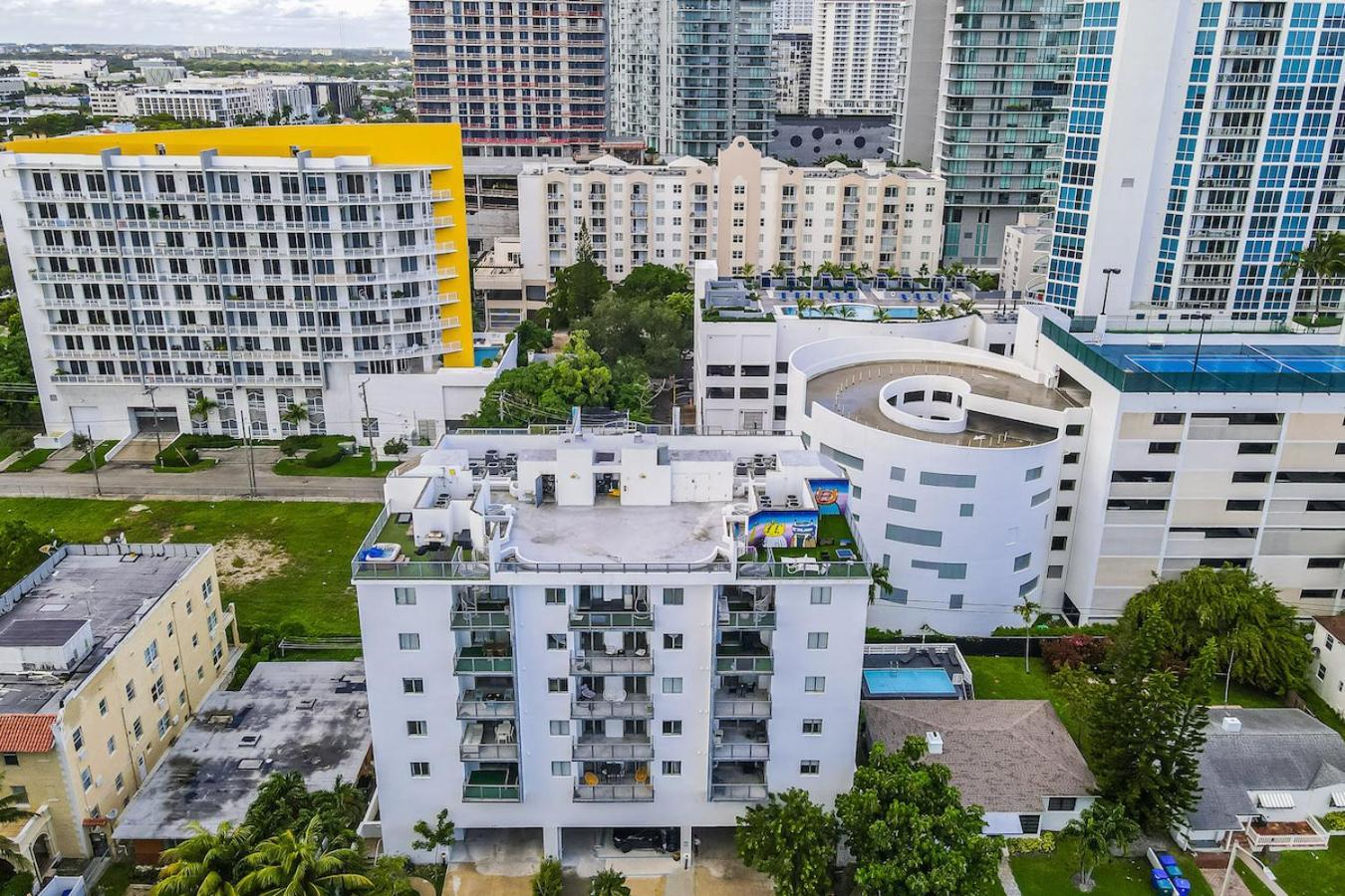 Subtle 2 Bed In Edgewater Near Downtown With Free Parking Lägenhet Miami Exteriör bild